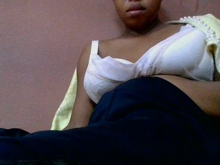 lydia11's Live Webcam