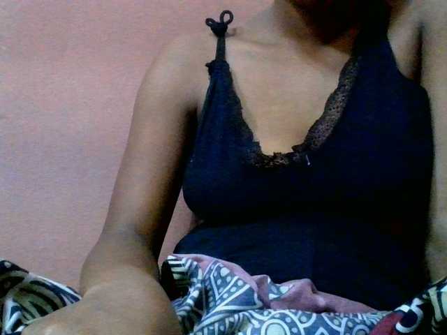 lydia11 live cam on BongaCams