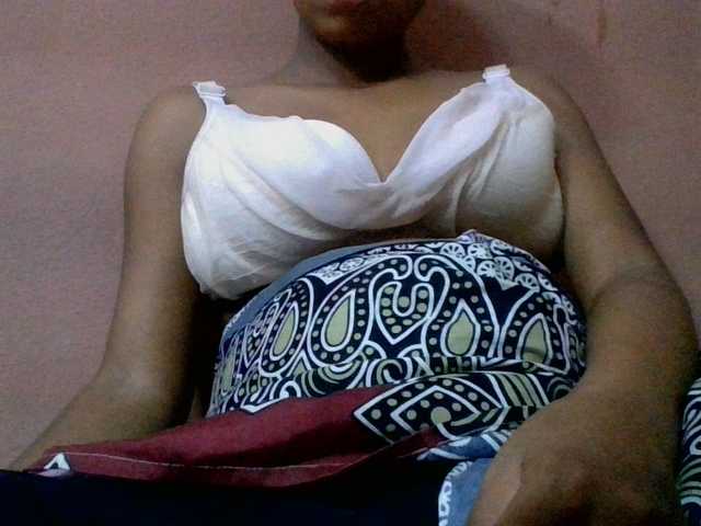 lydia11 live cam on BongaCams
