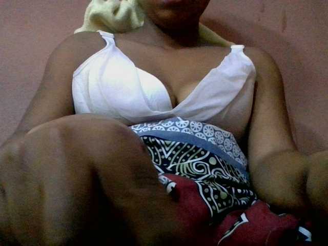 lydia11 live cam on BongaCams