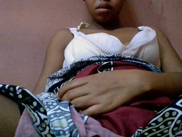 lydia11 live cam on BongaCams