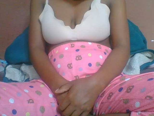 lydia11 live cam on BongaCams