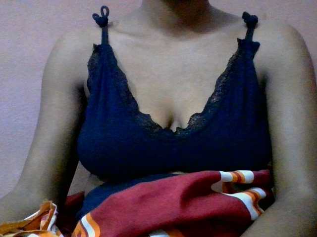 lydia11 live cam preview