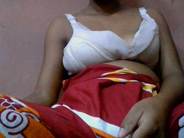 lydia11 live cam on BongaCams