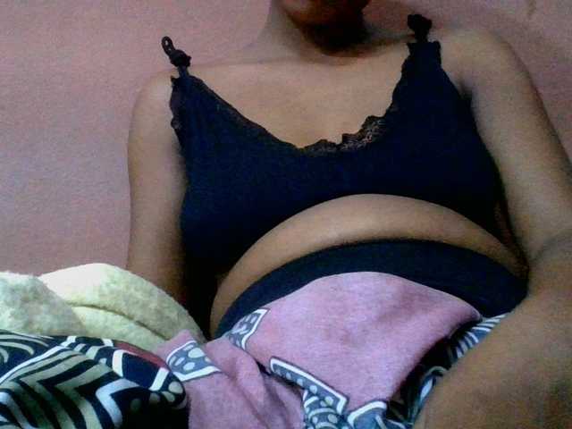 lydia11 live cam on BongaCams