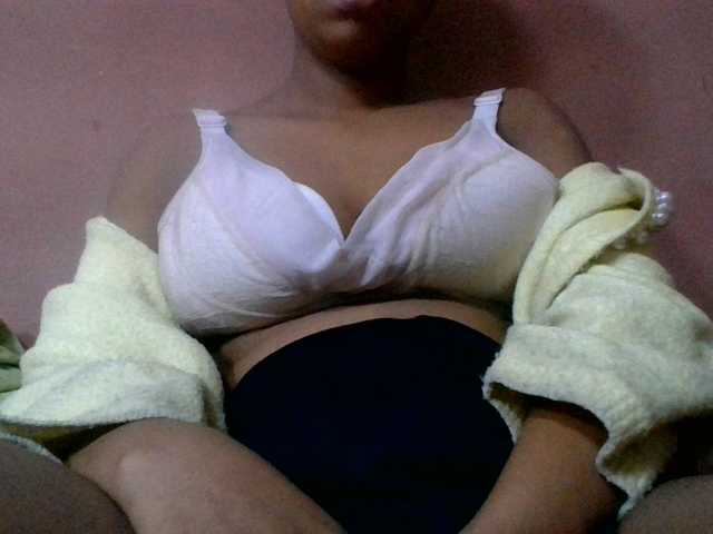 lydia11 live cam on BongaCams