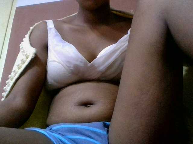 lydia11 live cam on BongaCams