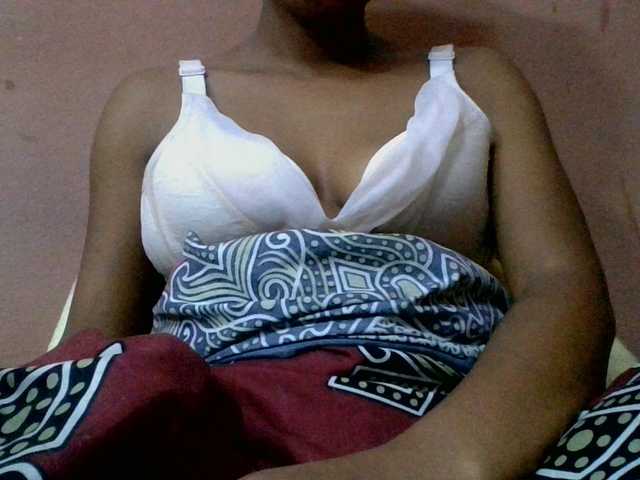 lydia11 live cam on BongaCams