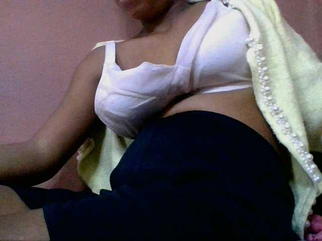 lydia11 live cam on BongaCams