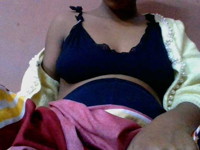 lydia11 live cam on BongaCams