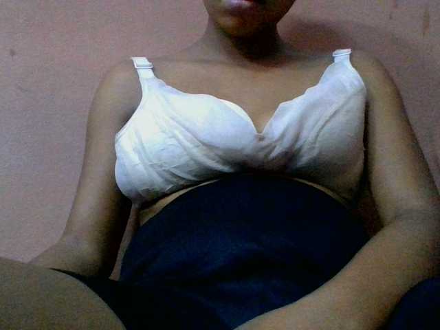 lydia11 live cam on BongaCams