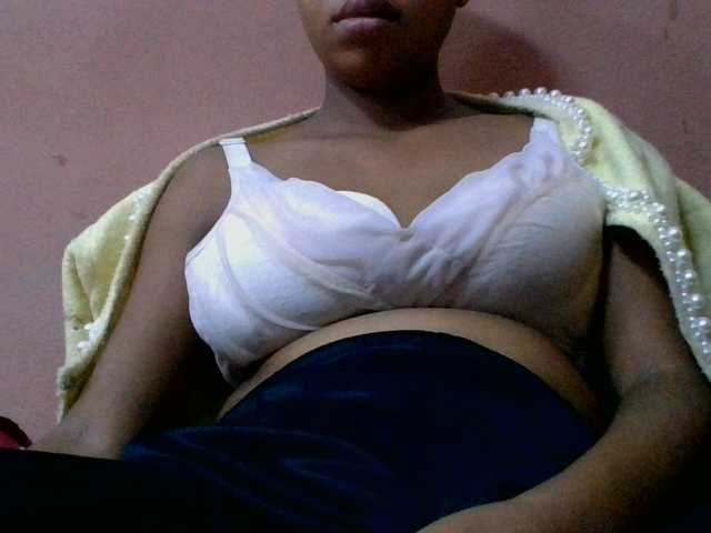 lydia11 live cam on BongaCams