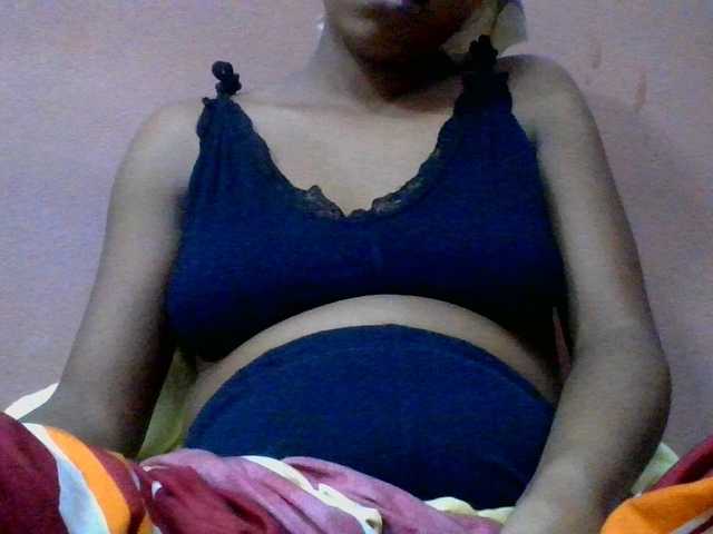 lydia11 live cam on BongaCams