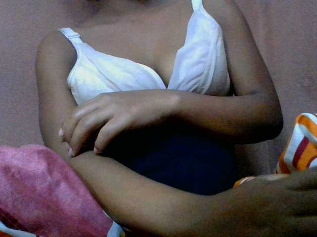 lydia11 live cam on BongaCams