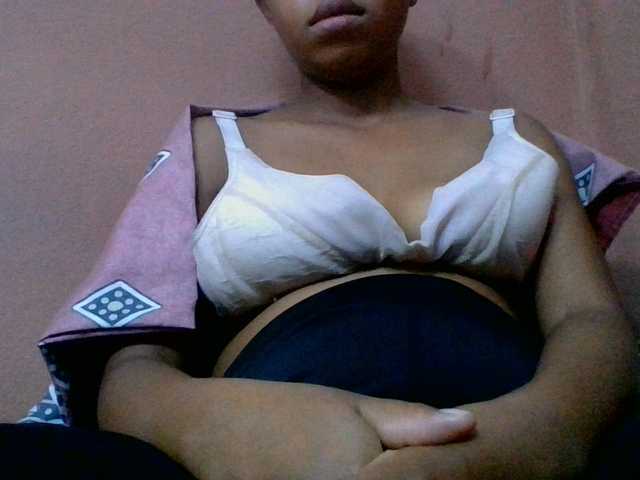 lydia11 live cam on BongaCams