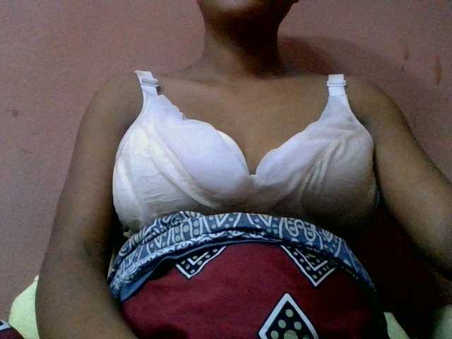 lydia11 live cam on BongaCams
