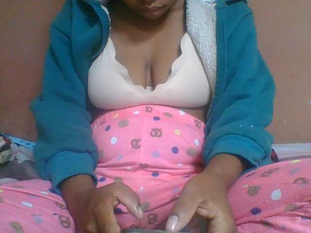 lydia11 live cam on BongaCams