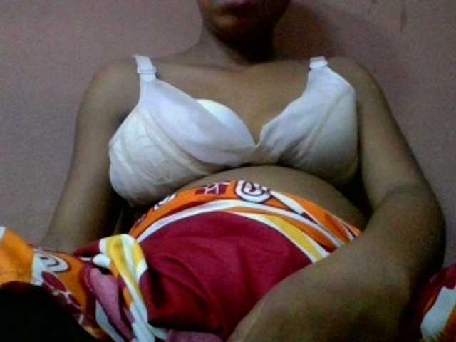 lydia11 live cam on BongaCams