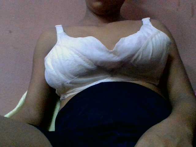 lydia11 live cam on BongaCams