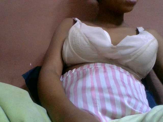 lydia11 live cam on BongaCams
