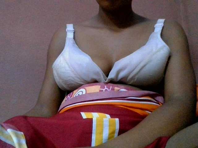 lydia11 live cam on BongaCams