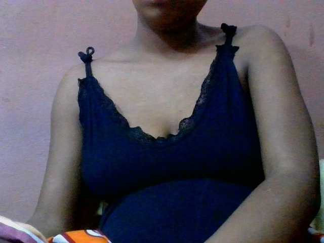 lydia11 live cam on BongaCams