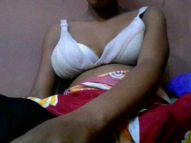 lydia11 live cam on BongaCams