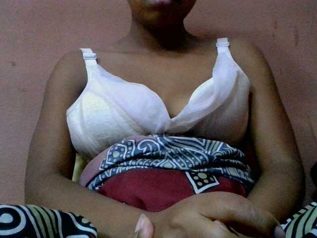lydia11 live cam on BongaCams