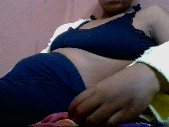 lydia11 live cam on BongaCams