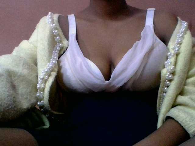 lydia11 live cam on BongaCams