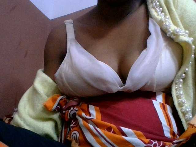 lydia11 live cam on BongaCams