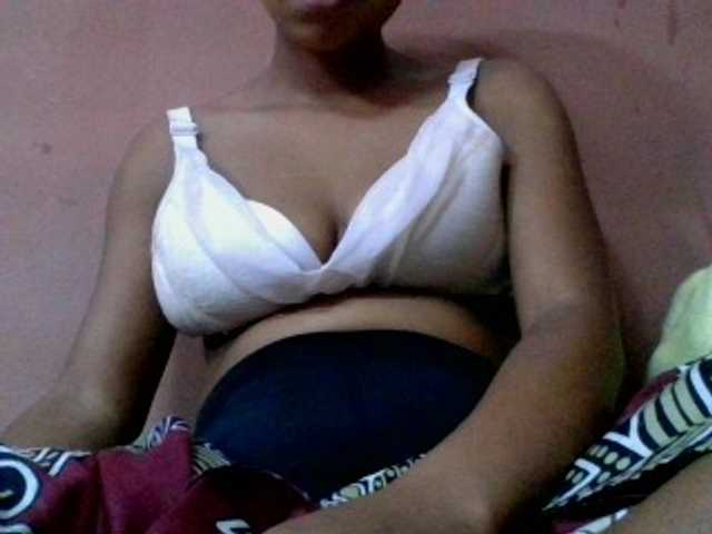 lydia11 live cam on BongaCams
