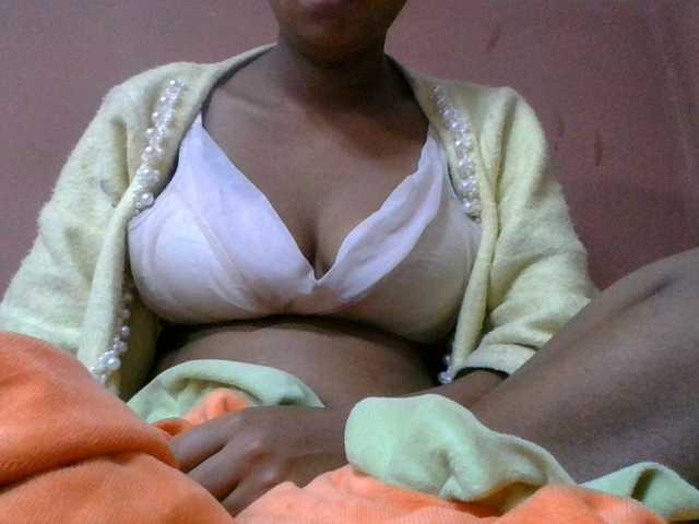 lydia11 live cam on BongaCams