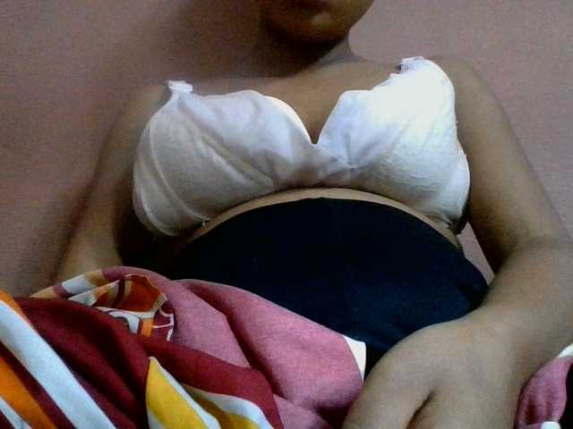 lydia11 live cam on BongaCams