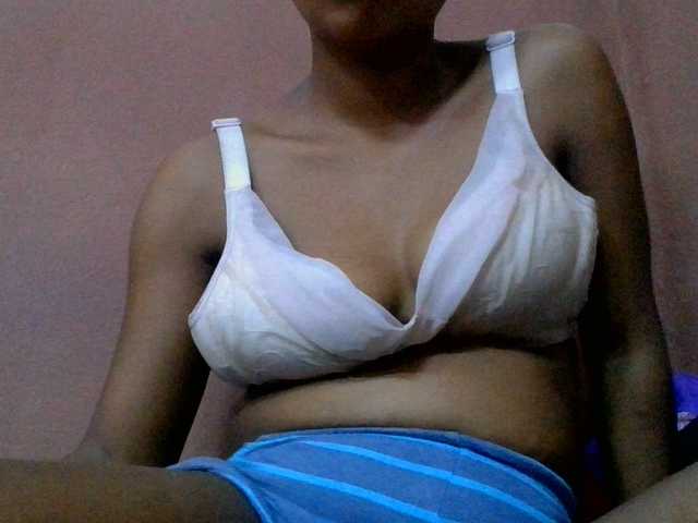 lydia11 live cam on BongaCams