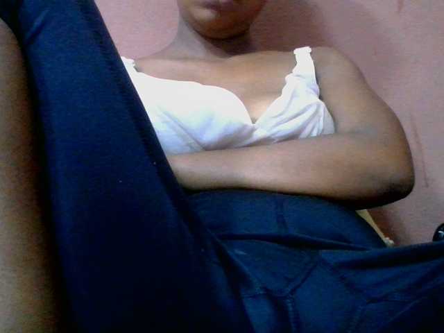 lydia11 live cam on BongaCams