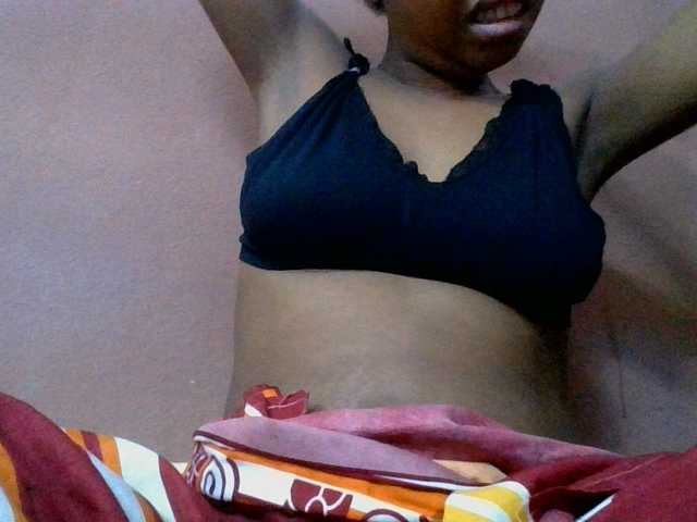 lydia11 live cam on BongaCams
