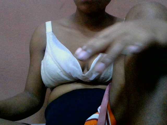 lydia11 live cam on BongaCams