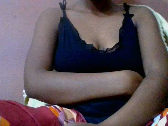 lydia11 live cam preview