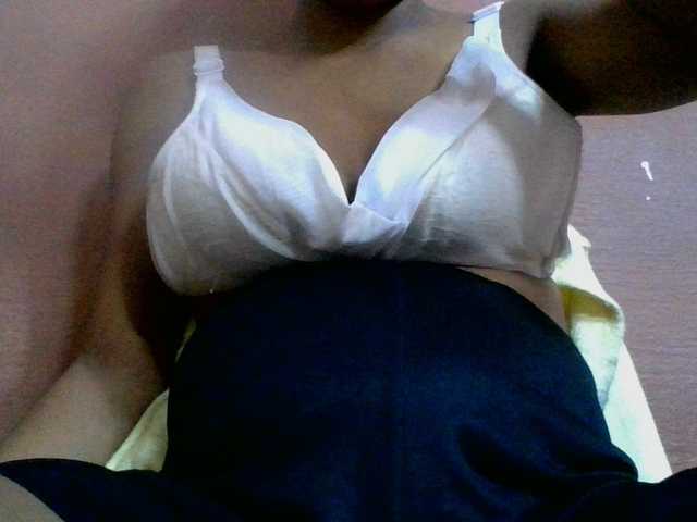 lydia11 live cam on BongaCams