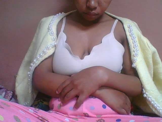 lydia11 live cam on BongaCams