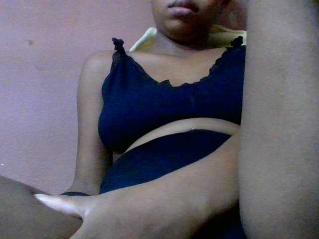 lydia11 live cam on BongaCams