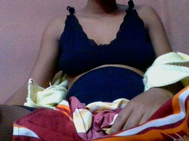 lydia11 live cam on BongaCams