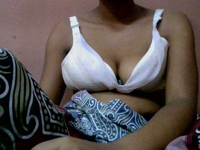 lydia11 live cam on BongaCams