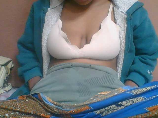 lydia11 live cam on BongaCams