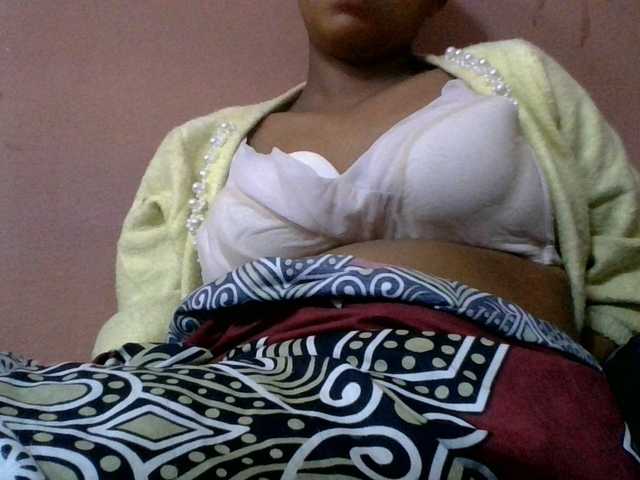 lydia11 live cam on BongaCams