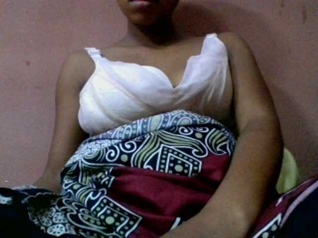 lydia11 live cam on BongaCams
