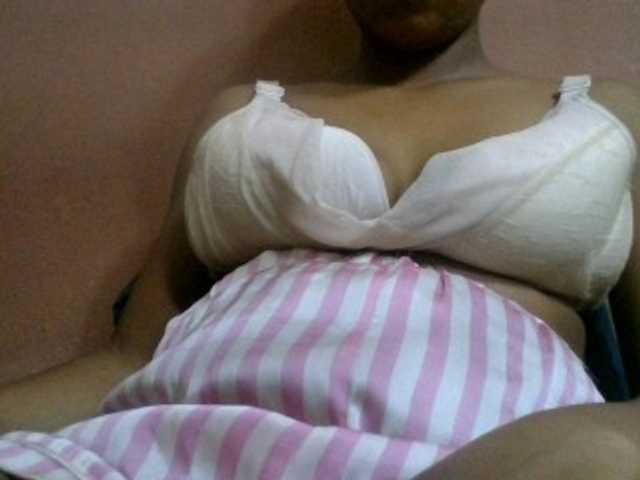 lydia11 live cam preview