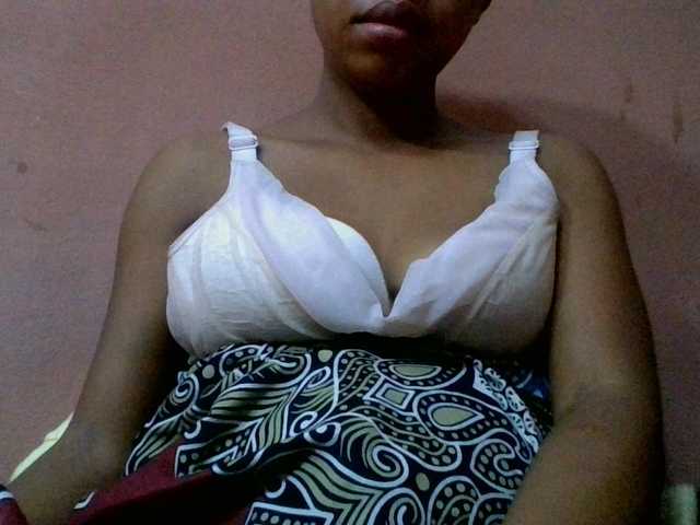 lydia11 live cam on BongaCams