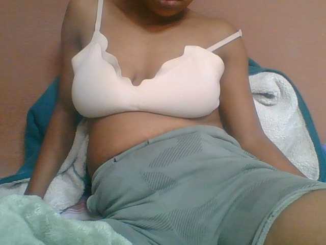lydia11 live cam on BongaCams